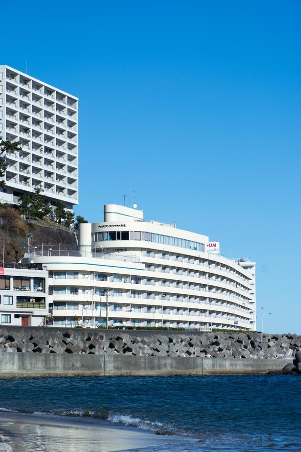 Готель Wisterian Life Club Atami Екстер'єр фото