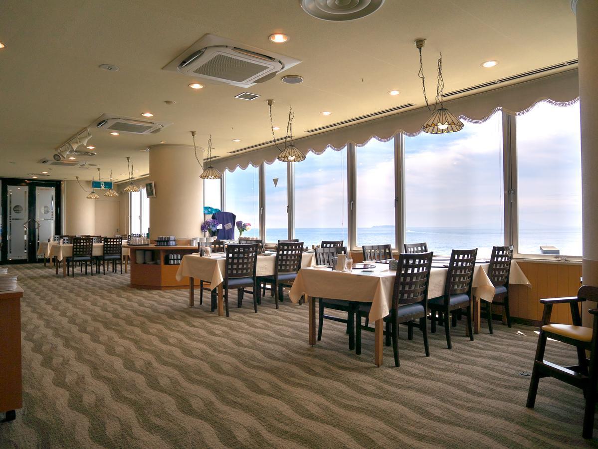 Готель Wisterian Life Club Atami Екстер'єр фото