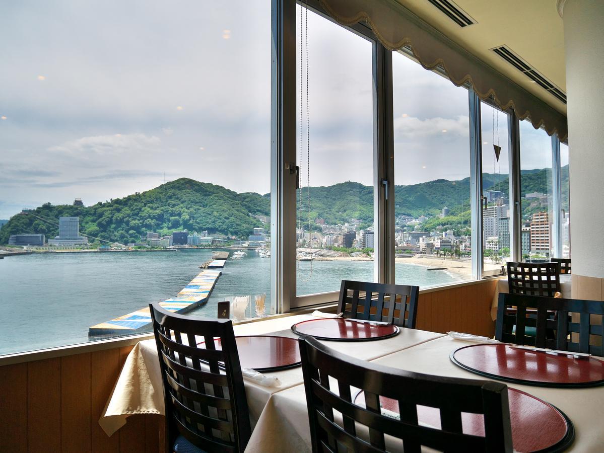 Готель Wisterian Life Club Atami Екстер'єр фото